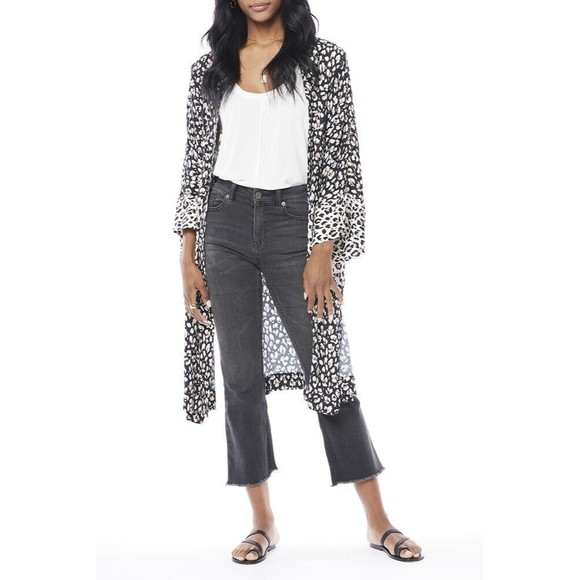 Saltwater Luxe Tops - Women's Saltwater Luxe Briana Kimono Size M